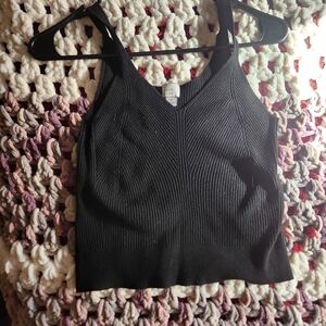 Black Ribbed Crop Top